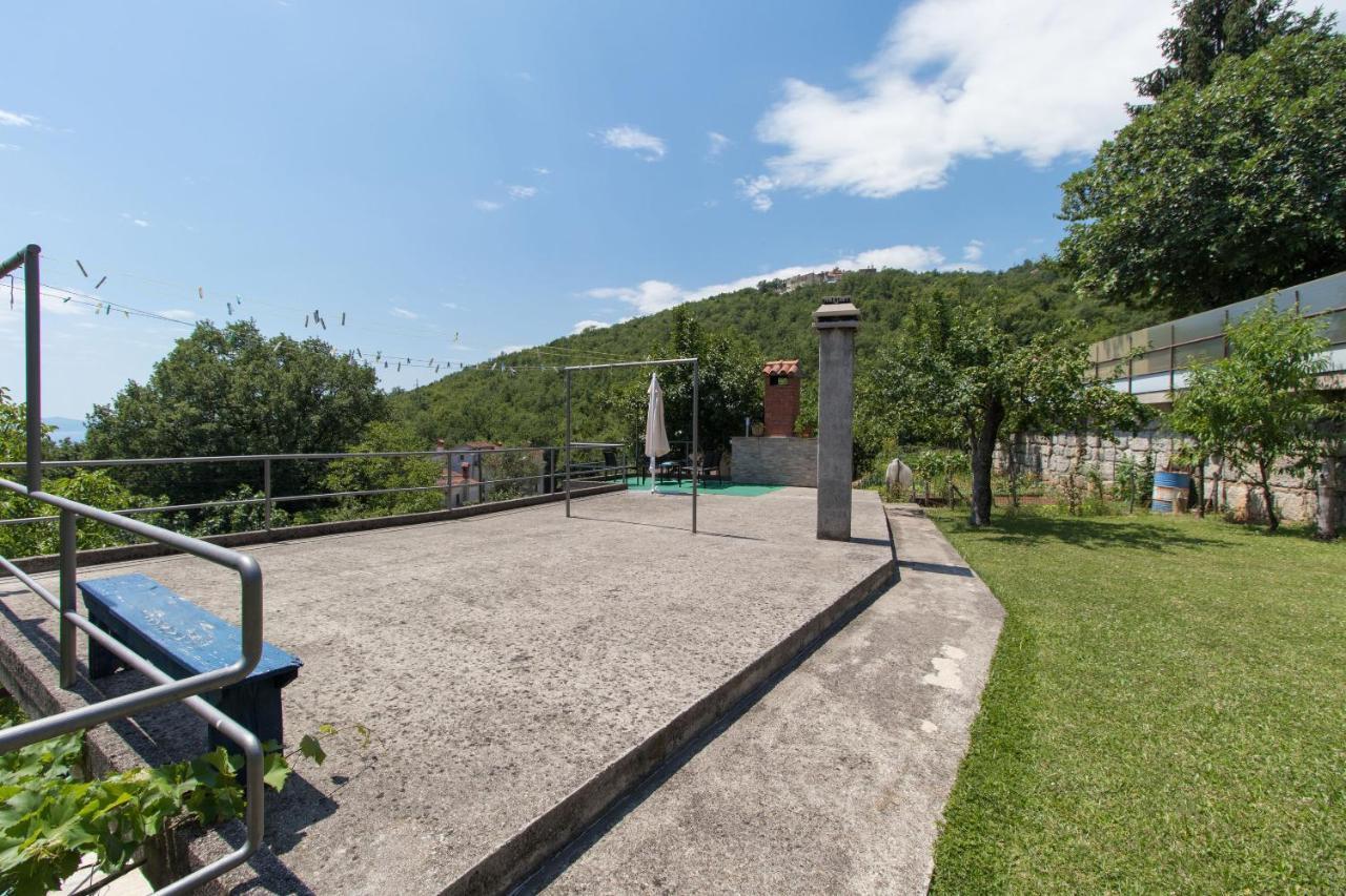 Apartments Vesna オパティヤ エクステリア 写真