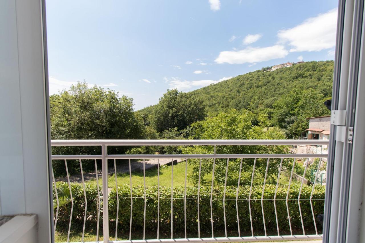 Apartments Vesna オパティヤ エクステリア 写真