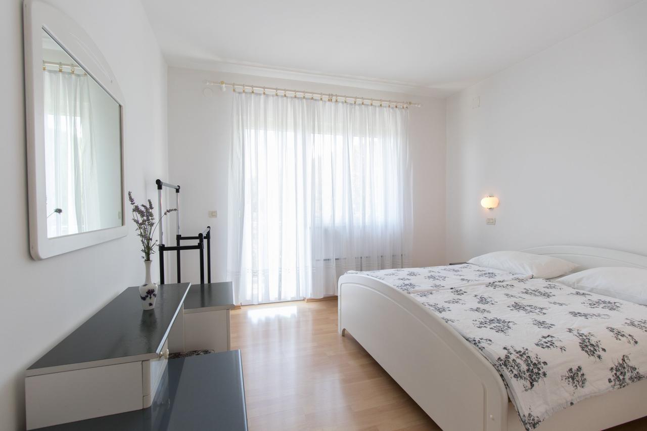 Apartments Vesna オパティヤ エクステリア 写真